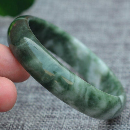 Pure Jade Bangle Bracelet - Healing & Protecting