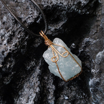 Raw Aquamarine Stone Pendant Necklace