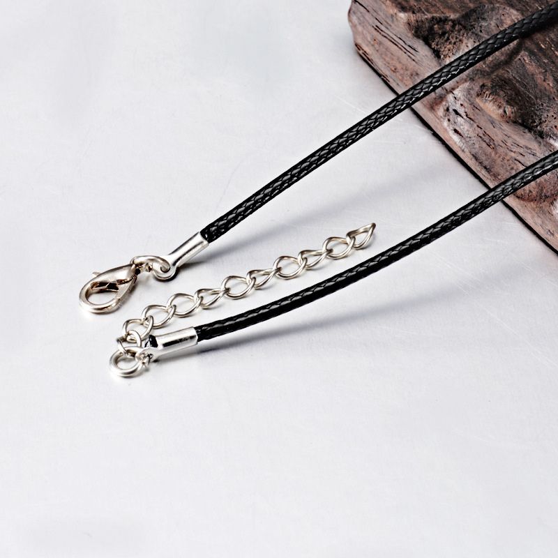 Elegant Tibetan Buddhist Necklace - Mantra for Good Luck